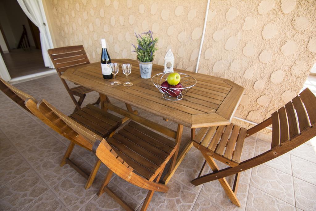 Beachway Home Kato Daratso Esterno foto